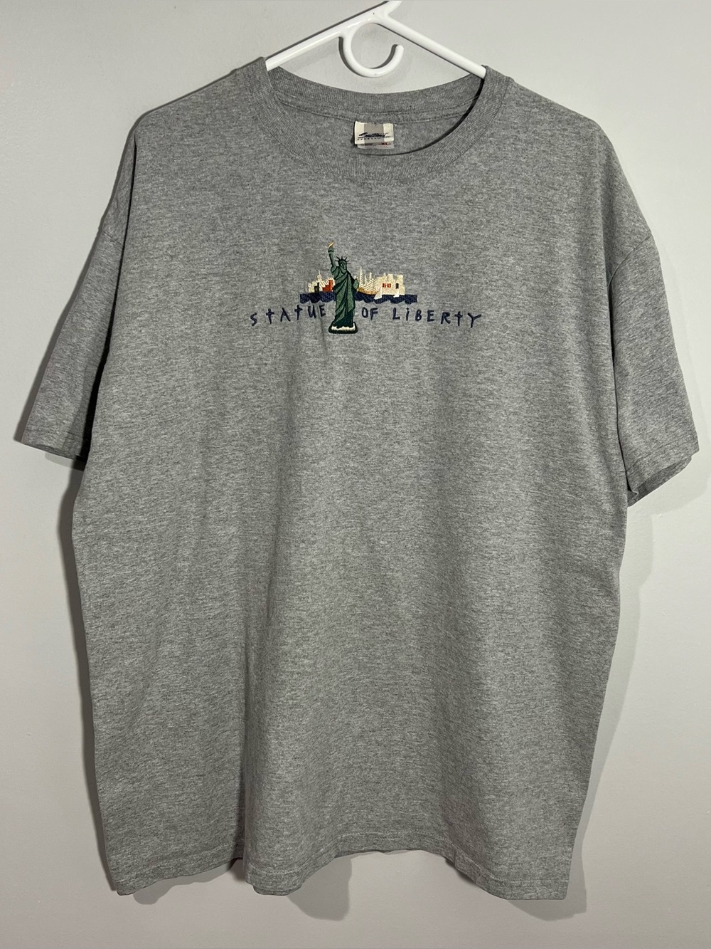 Vintage Suttons Sportswear Statue Of Liberty New York Gray T-Shirt Mens XL
